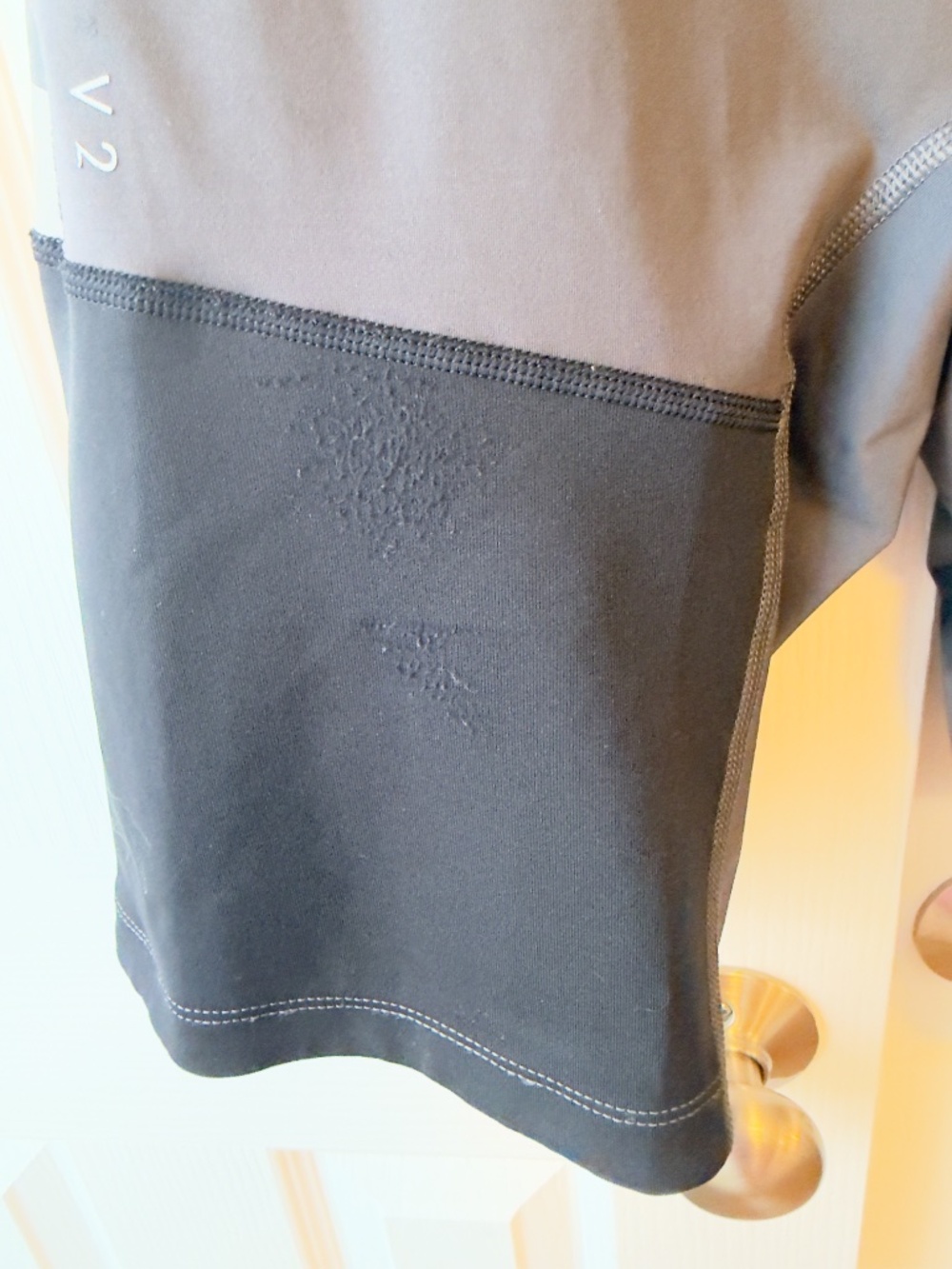 Virus Elevate V2 Singlet Size Large - Picture 4 of 4